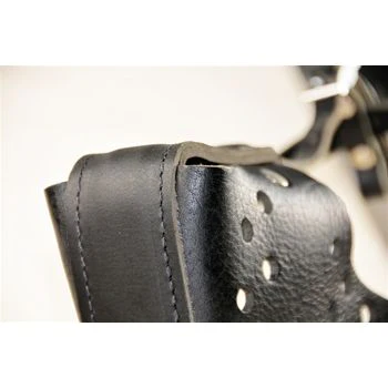 Dean & Tyler Castle Agitation Muzzle - Image 3