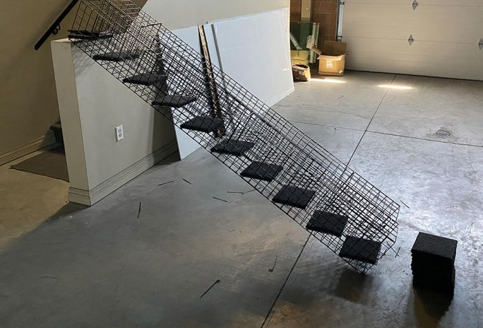 K9 Kennel Store Outdoor Catio Stairs - Image 7