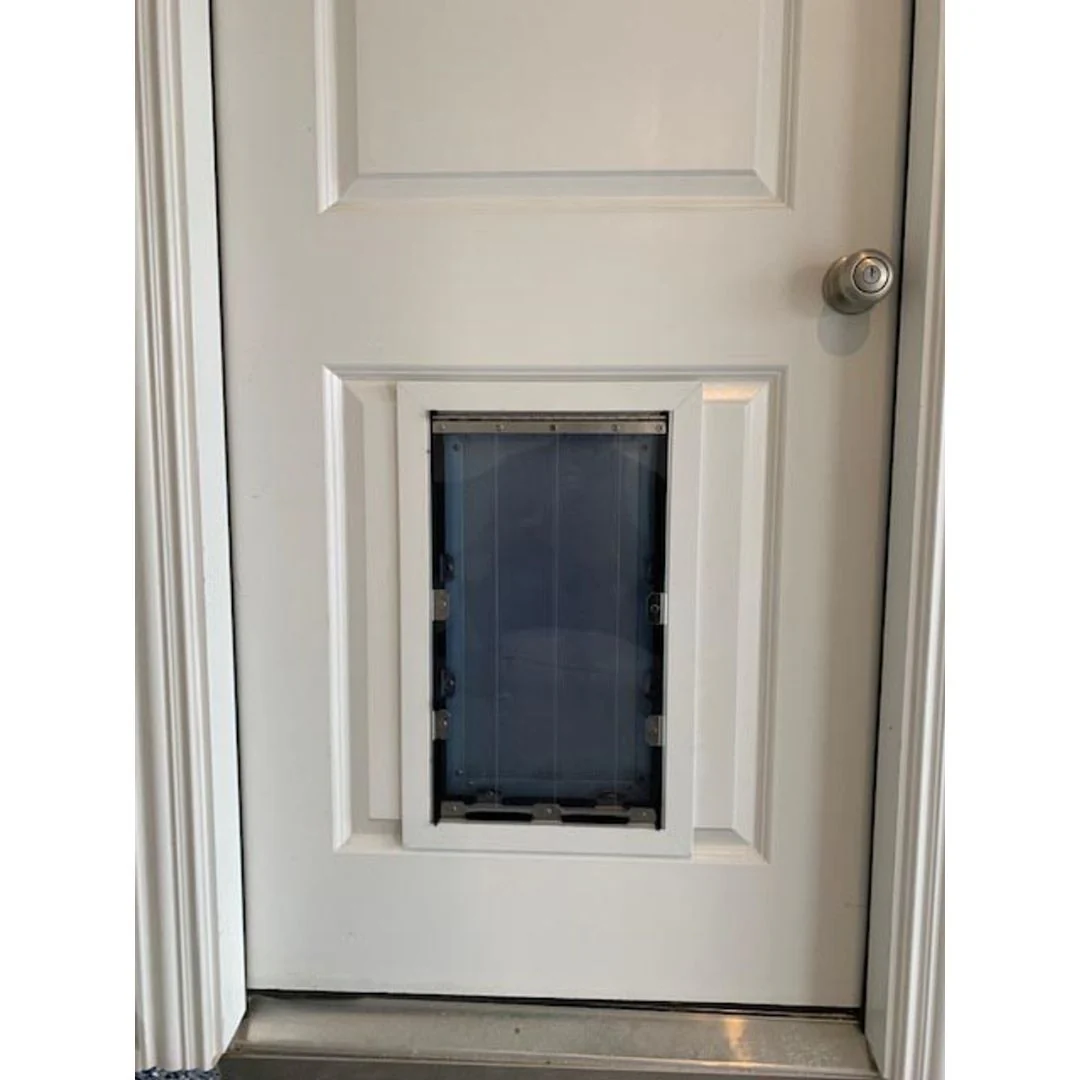 Security Boss MaxSeal PRO Pet Door for Doors - Image 4