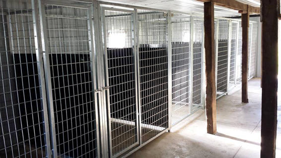 TK Products Kennel Isolation Panel HDPE - Image 4