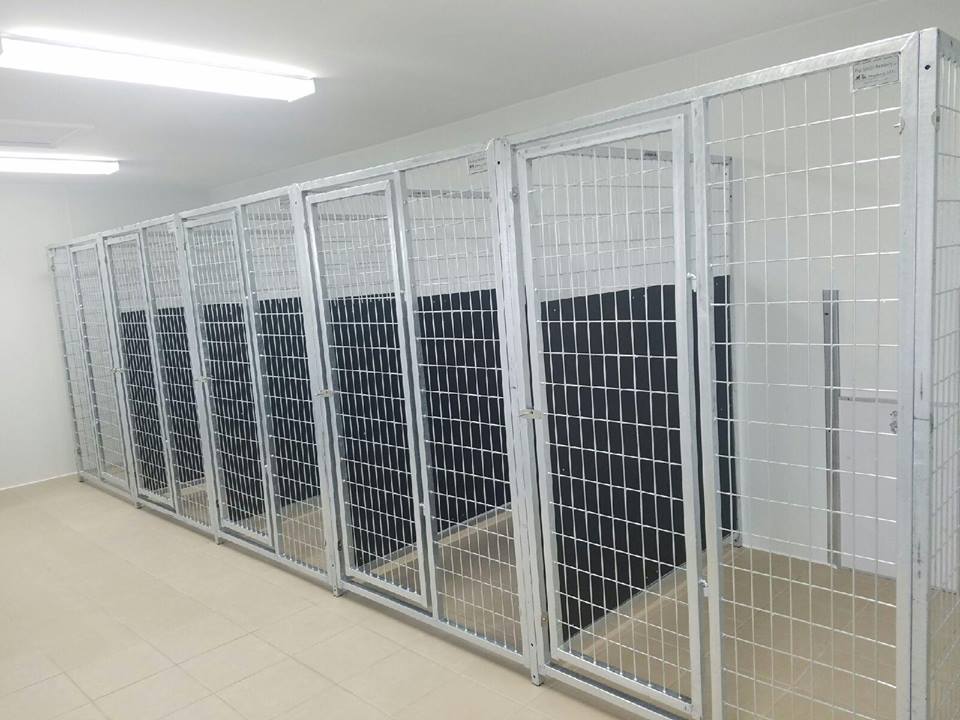 TK Products Kennel Isolation Panel HDPE - Image 5